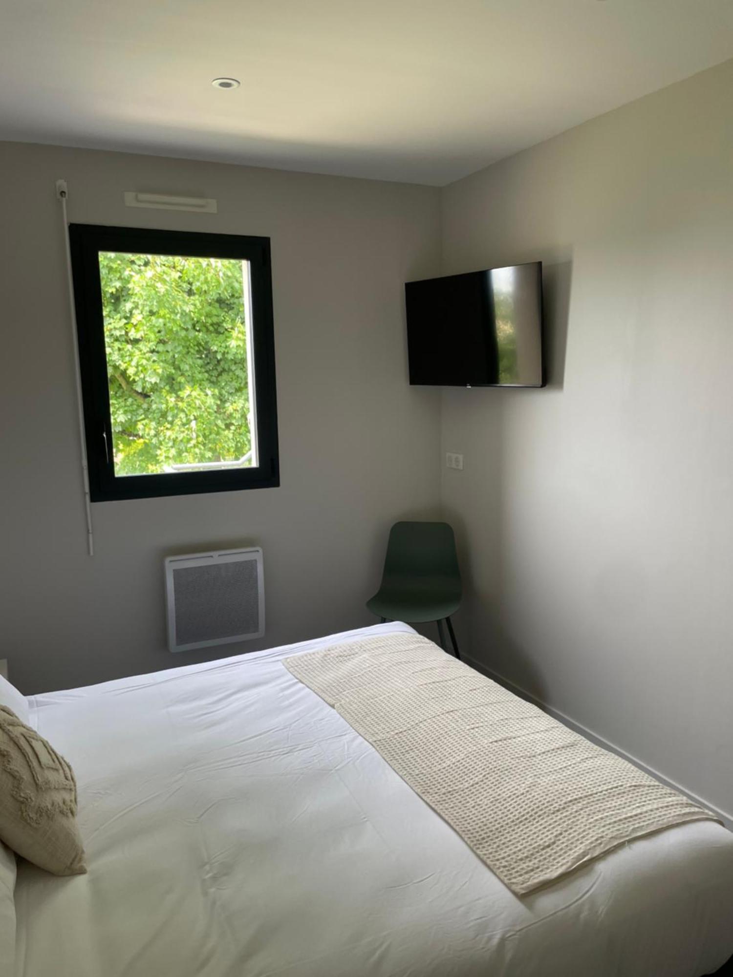Ducey Appart'Hotel - Les Rivieres Bagian luar foto