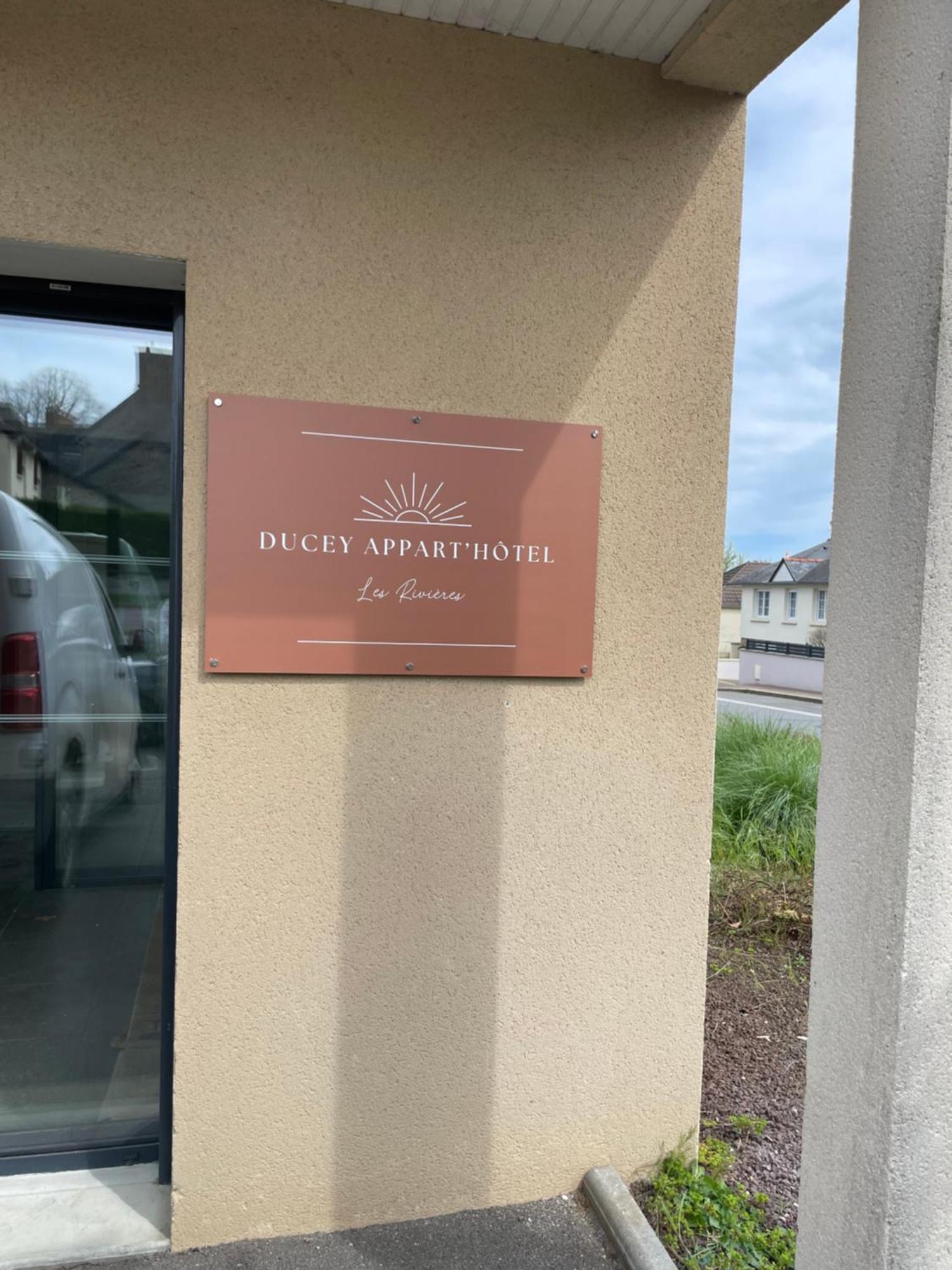 Ducey Appart'Hotel - Les Rivieres Bagian luar foto